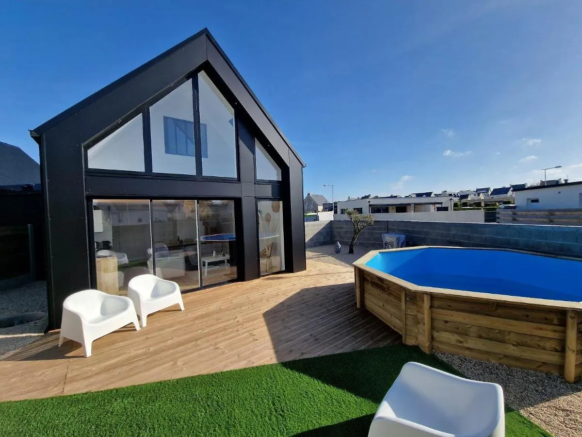 Holiday home Les Portsallaises Piscine Ou Spa A 300M De La Plage Ploudalmezeau